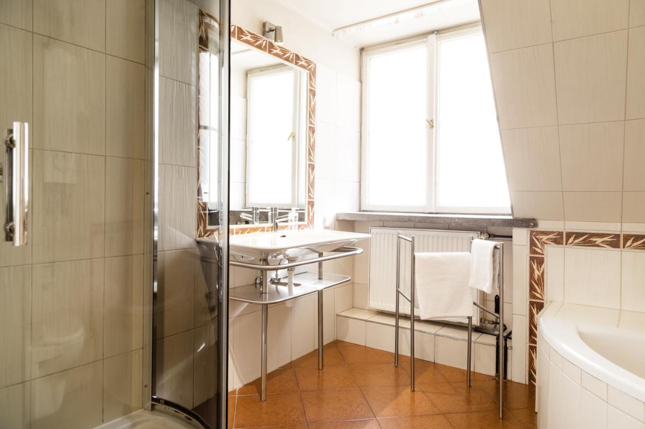 2 Bedroom Apartment, Heart Of Krakow Tomasza St Cracóvia Exterior foto